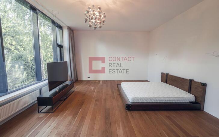 2-этажный коттедж 2 500 м² с отделкой