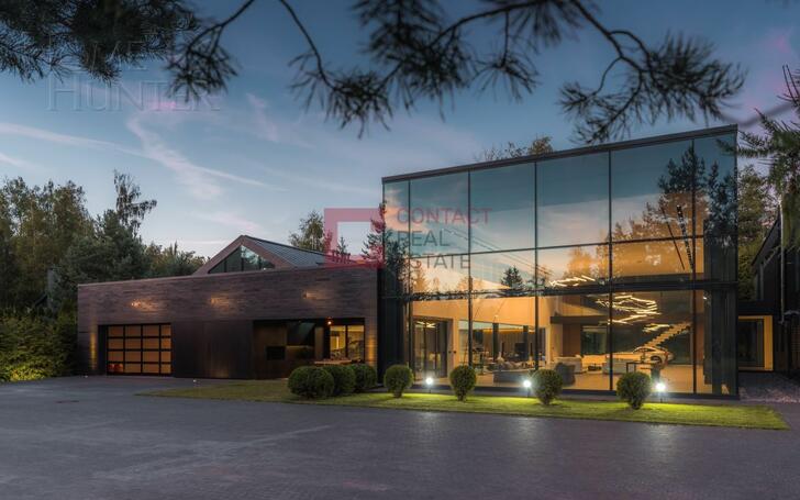 2-этажный коттедж 2 500 м² с отделкой