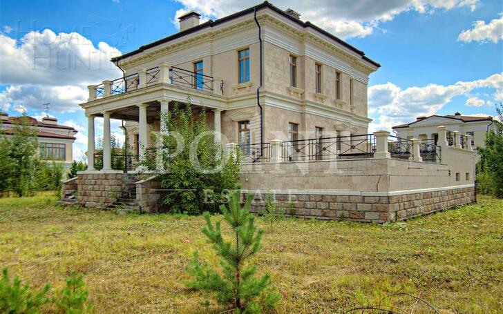 2-этажный коттедж 637 м² без отделки