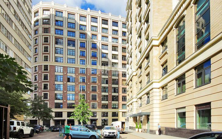 3-КОМН. КВАРТИРА С ОТДЕЛКОЙ 142.1 М² НА 3 ЭТАЖЕ