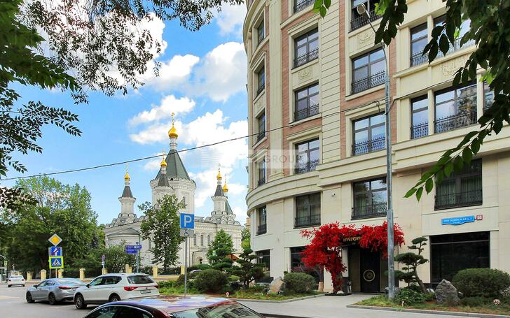 3-КОМН. КВАРТИРА С ОТДЕЛКОЙ 142.1 М² НА 3 ЭТАЖЕ