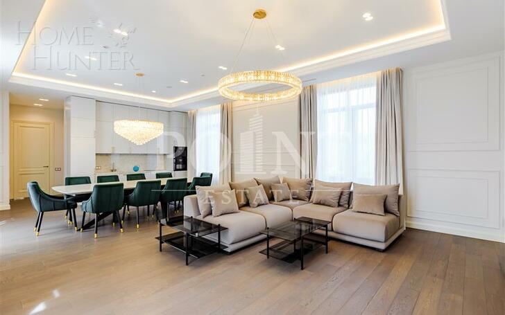 3-этажный коттедж 1 445 м² с отделкой
