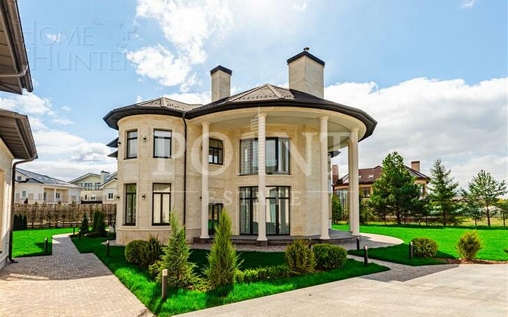 3-этажный коттедж 1 445 м² с отделкой