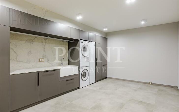 3-этажный коттедж 1 445 м² с отделкой