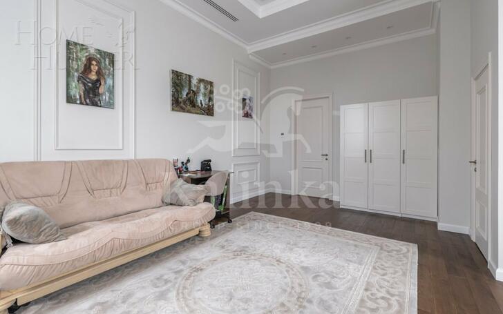 2-этажный коттедж 900 м² с отделкой
