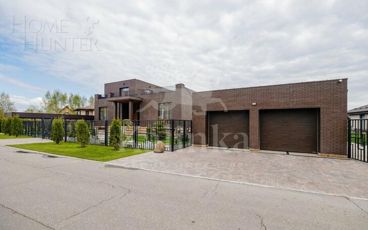 2-этажный коттедж 900 м² с отделкой