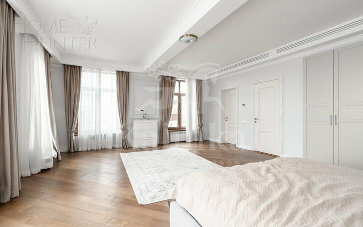 2-этажный коттедж 900 м² с отделкой