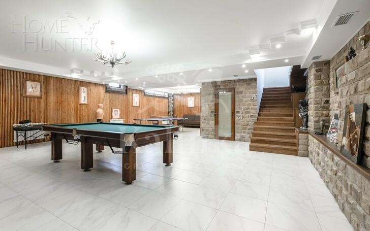 2-этажный коттедж 900 м² с отделкой