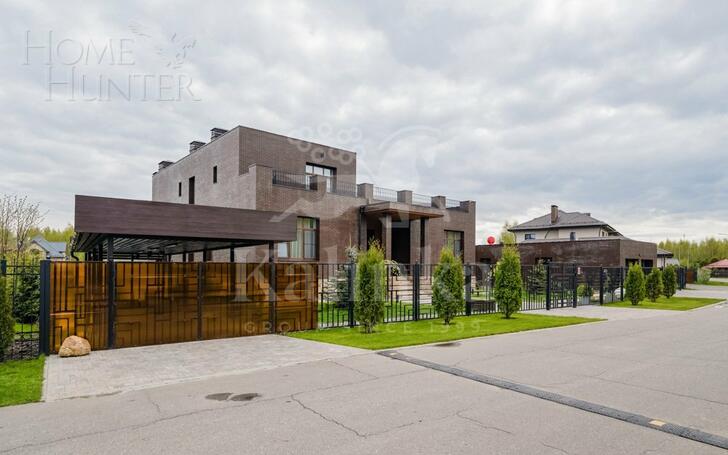 2-этажный коттедж 900 м² с отделкой
