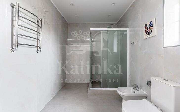 2-этажный коттедж 900 м² с отделкой