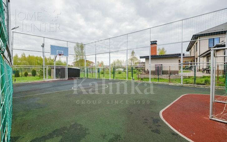 2-этажный коттедж 900 м² с отделкой