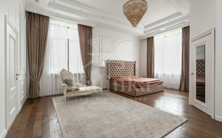2-этажный коттедж 900 м² с отделкой