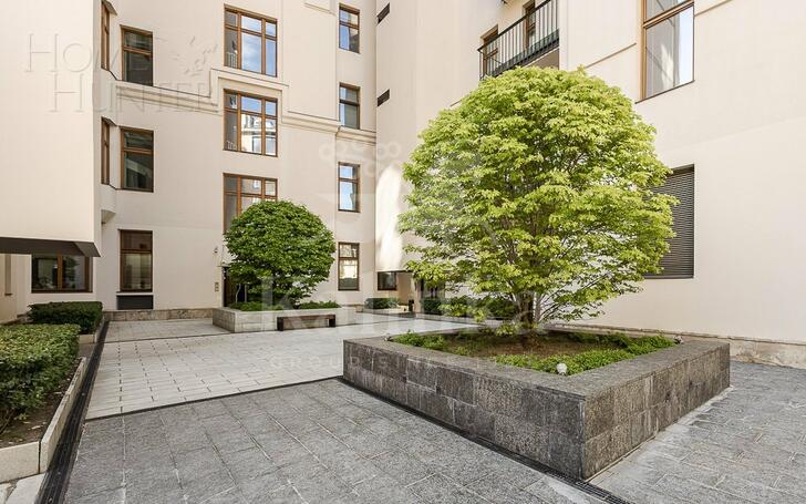 6-КОМН. КВАРТИРА С ОТДЕЛКОЙ 280.3 М² НА 6 ЭТАЖЕ