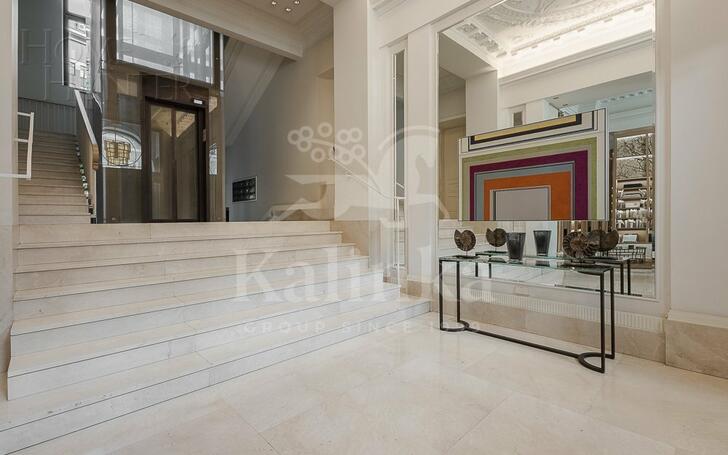 6-КОМН. КВАРТИРА С ОТДЕЛКОЙ 280.3 М² НА 6 ЭТАЖЕ