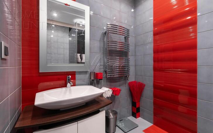 3-КОМН. КВАРТИРА С ОТДЕЛКОЙ 177.5 М² НА 7 ЭТАЖЕ