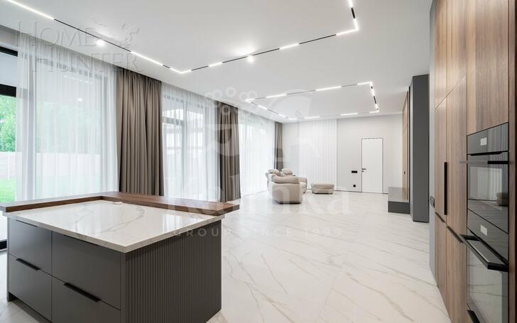 2-этажный коттедж 604 м² с отделкой