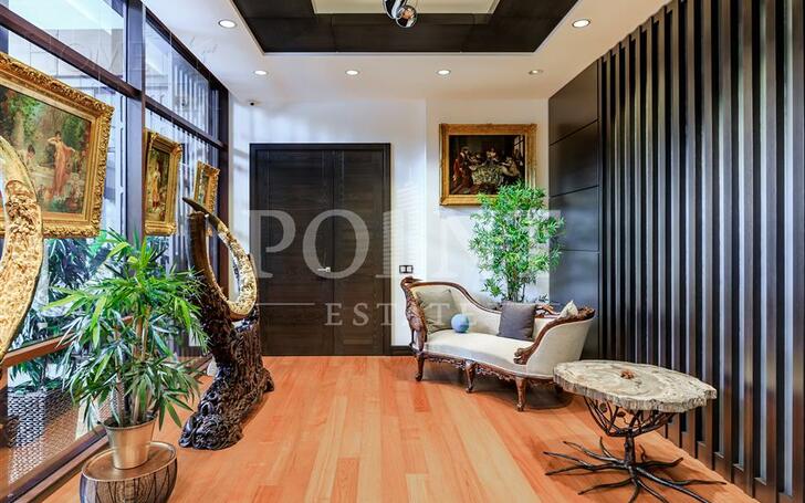 2-этажный коттедж 1 885 м² с отделкой