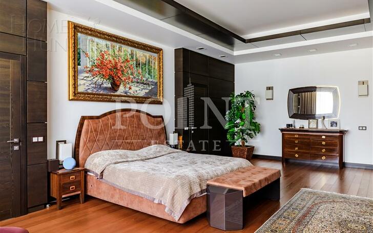 2-этажный коттедж 1 885 м² с отделкой