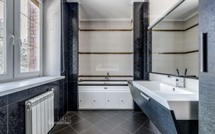 3-этажный коттедж 600 м² с отделкой
