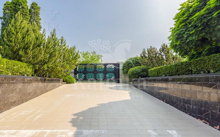2-этажный коттедж 630 м² с отделкой