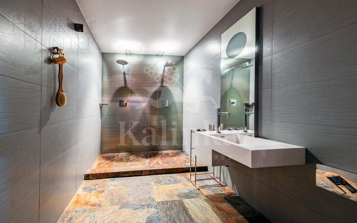 2-этажный коттедж 630 м² с отделкой