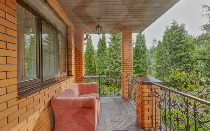 2-этажный коттедж 640 м² с отделкой