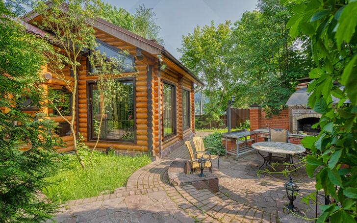 2-этажный коттедж 640 м² с отделкой