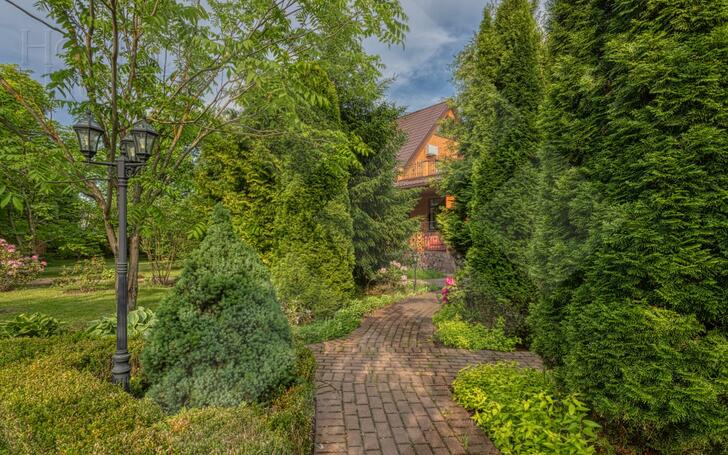 2-этажный коттедж 640 м² с отделкой