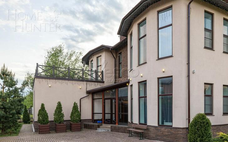 2-этажный коттедж 430 м² с отделкой