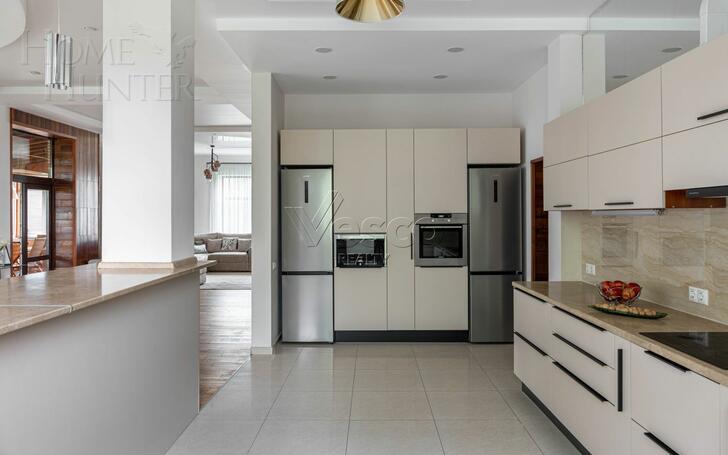 2-этажный коттедж 430 м² с отделкой