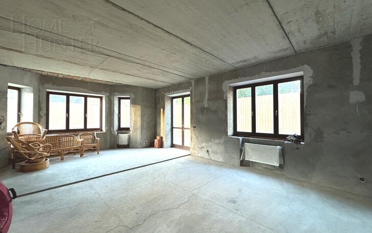 2-этажный коттедж 550 м² без отделки