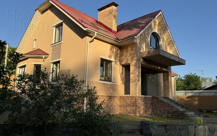 2-этажный коттедж 550 м² без отделки