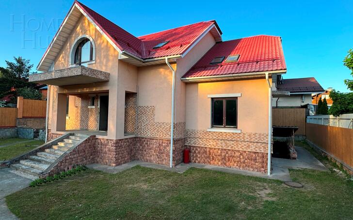 2-этажный коттедж 550 м² без отделки