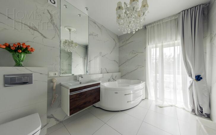 2-этажный коттедж 240 м² с отделкой