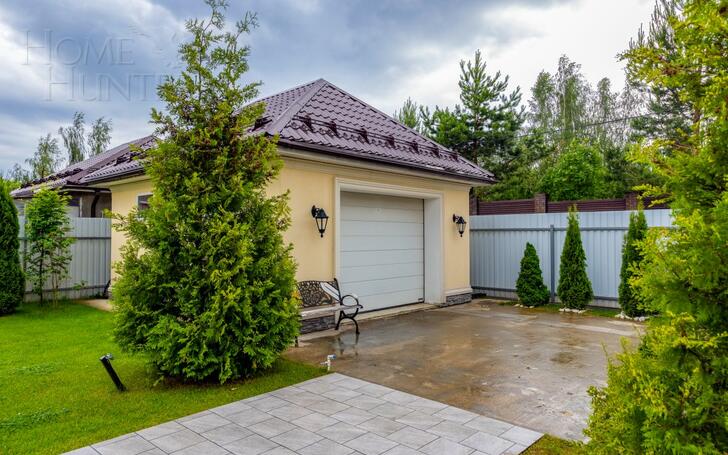 2-этажный коттедж 240 м² с отделкой