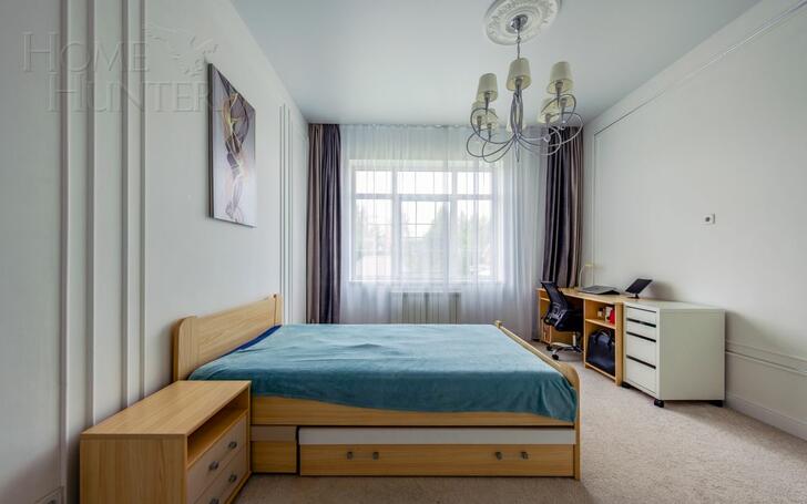 2-этажный коттедж 240 м² с отделкой