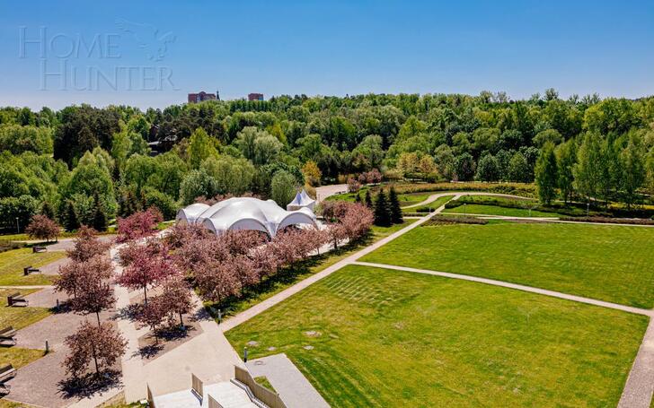 5-КОМН. КВАРТИРА С ОТДЕЛКОЙ 220.3 М² НА 2 ЭТАЖЕ