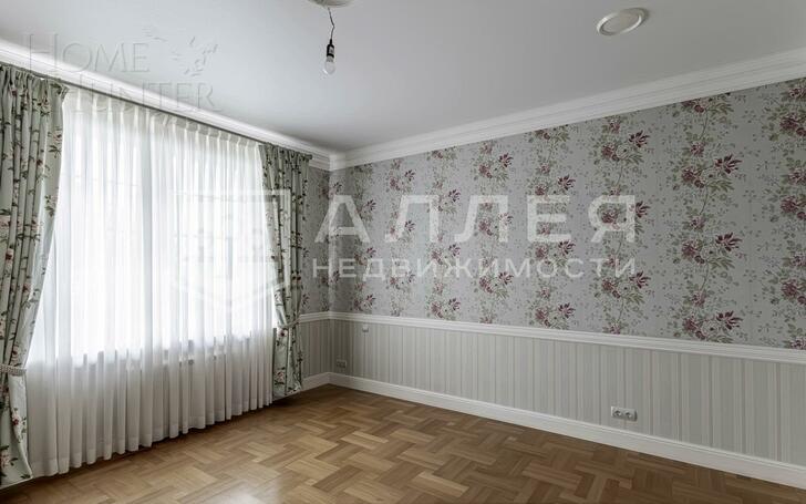 2-этажный коттедж 400 м² с отделкой