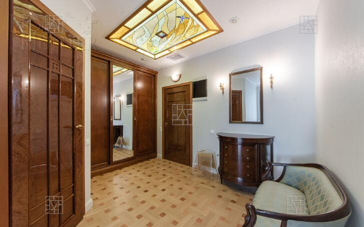 4-КОМН. КВАРТИРА С ОТДЕЛКОЙ 201.4 М² НА 13 ЭТАЖЕ