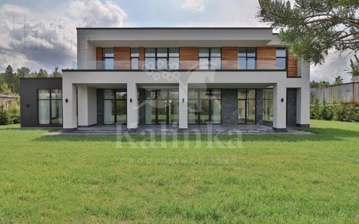 2-этажный коттедж 705 м² с отделкой