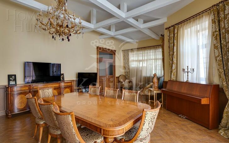 2-этажный коттедж 541.5 м² с отделкой