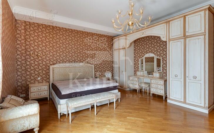 2-этажный коттедж 541.5 м² с отделкой