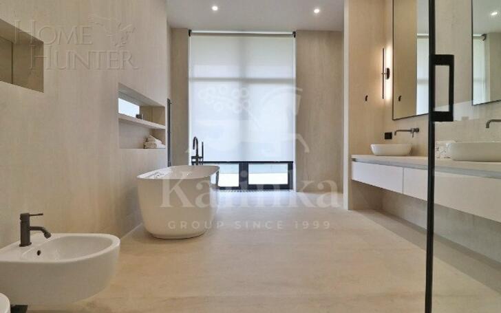 2-этажный коттедж 705 м² с отделкой