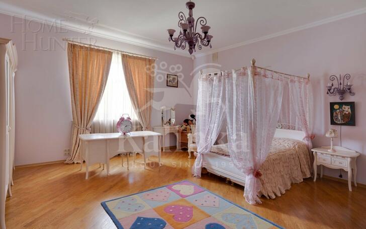 2-этажный коттедж 541.5 м² с отделкой