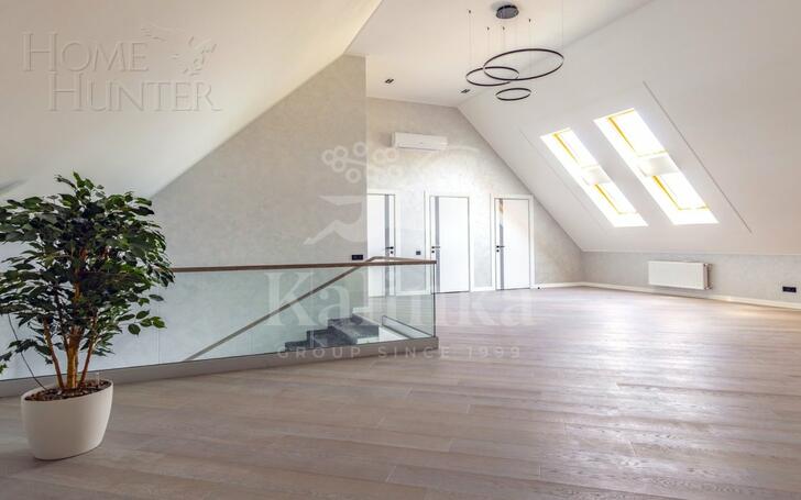 3-этажный коттедж 600 м² с отделкой