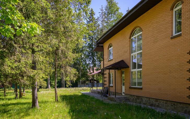 2-этажный коттедж 383 м² с отделкой