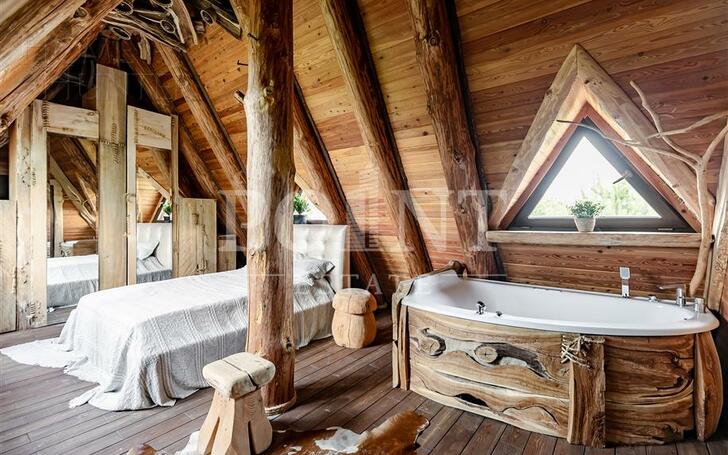 2-этажный коттедж 300 м² с отделкой