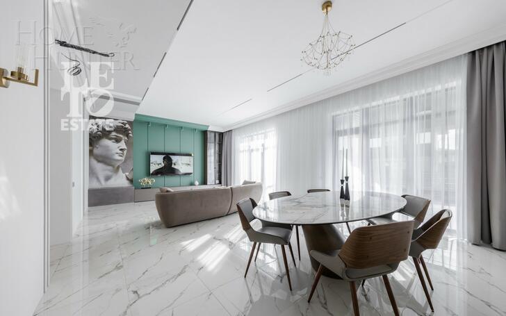 2-этажный коттедж 238.4 м² с отделкой