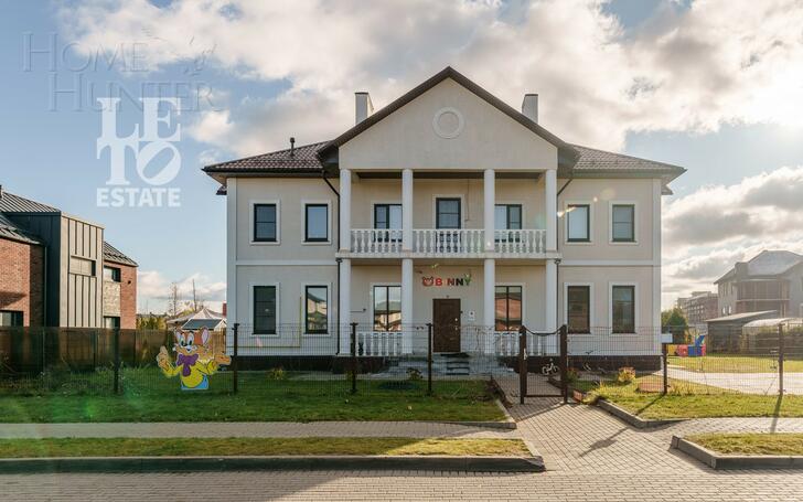 2-этажный коттедж 400 м² с отделкой