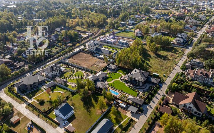 Участок 46.55 сот. в охраняемом поселке